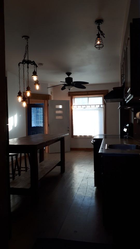 2142 Dundas Street West - Photo 2 of 11