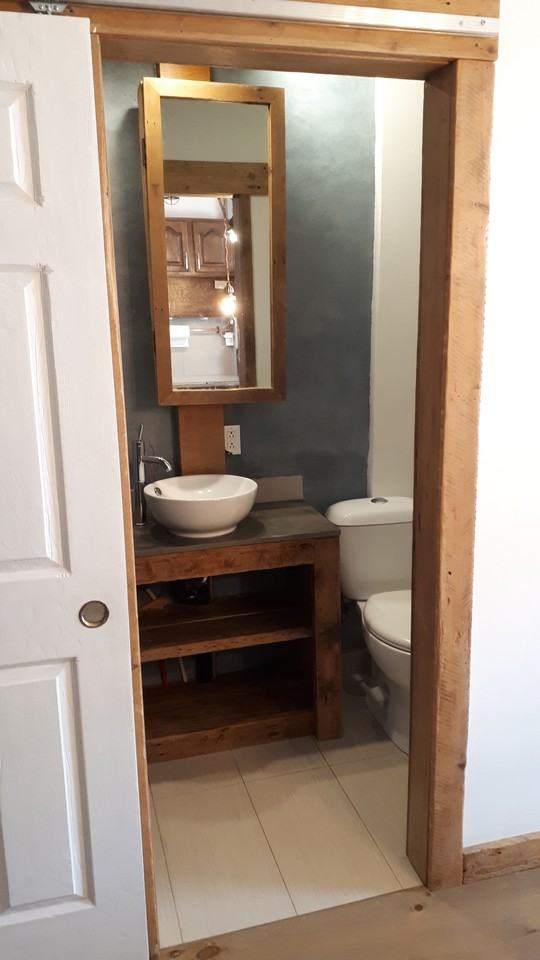 2142 Dundas Street West - Photo 6 of 11