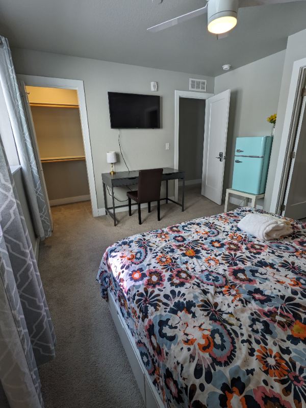 2740 Decatur St - Photo 7 of 20