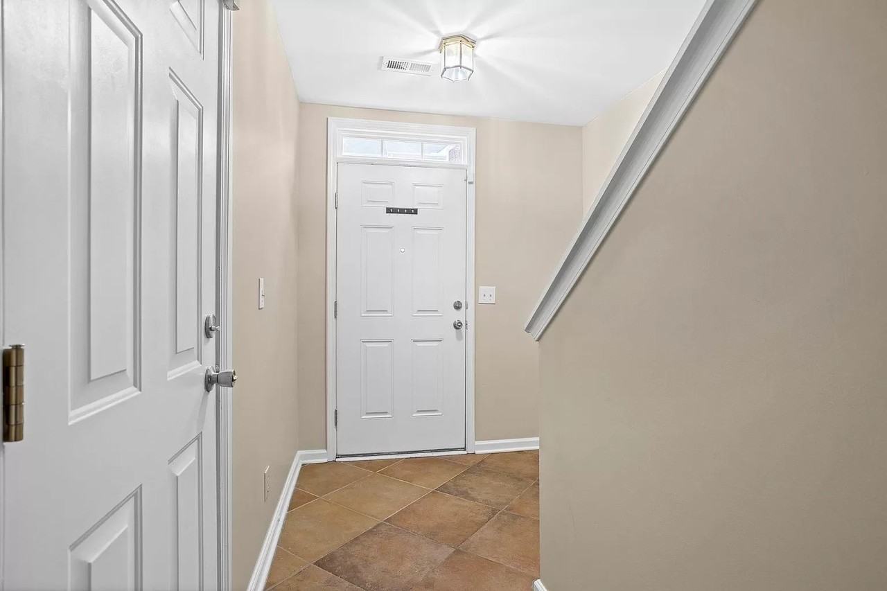 107 Sylvan Oak Way #107 - Photo 2 of 26