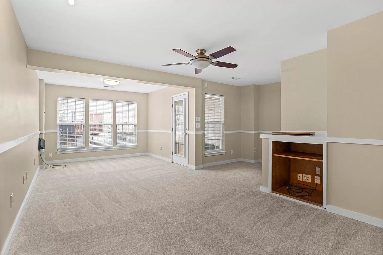 107 Sylvan Oak Way #107 - Photo 3 of 26