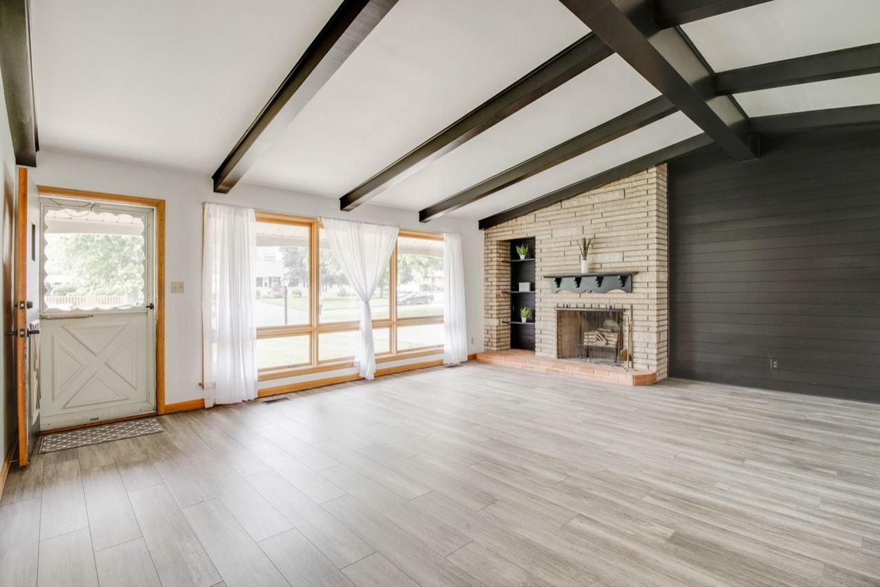 2441 Merit Ave #NA - Photo 3 of 18