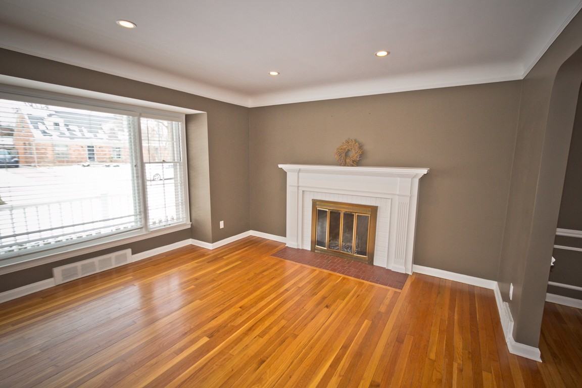1433 Henrietta St #NA - Photo 2 of 30