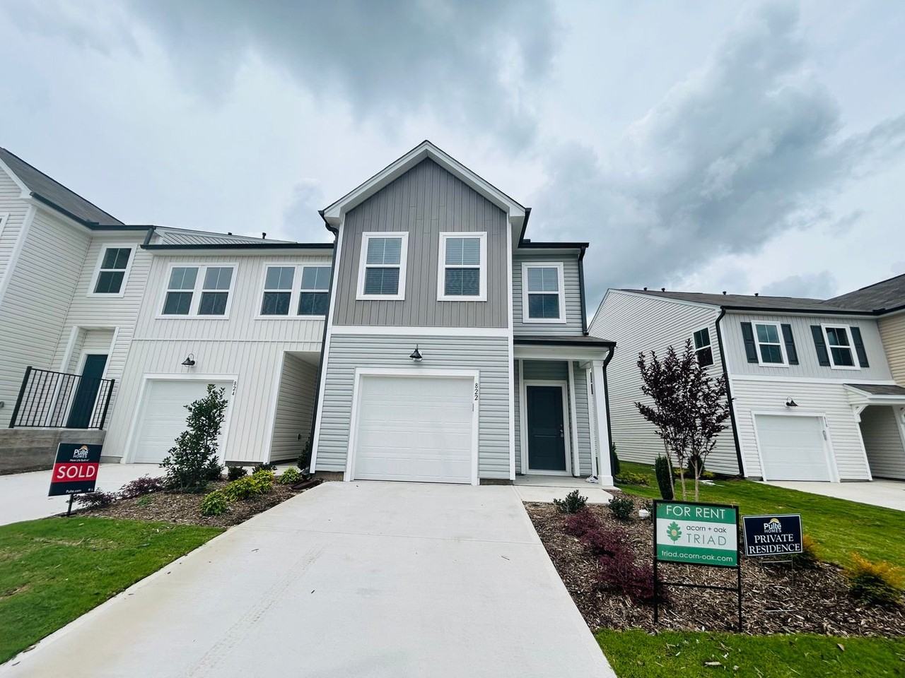 822 Falls Grove Trl - Photo 2 of 24