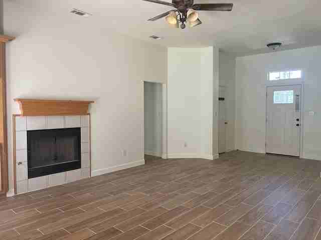 1116 Cimarron Ct #1 - Photo 4 of 20