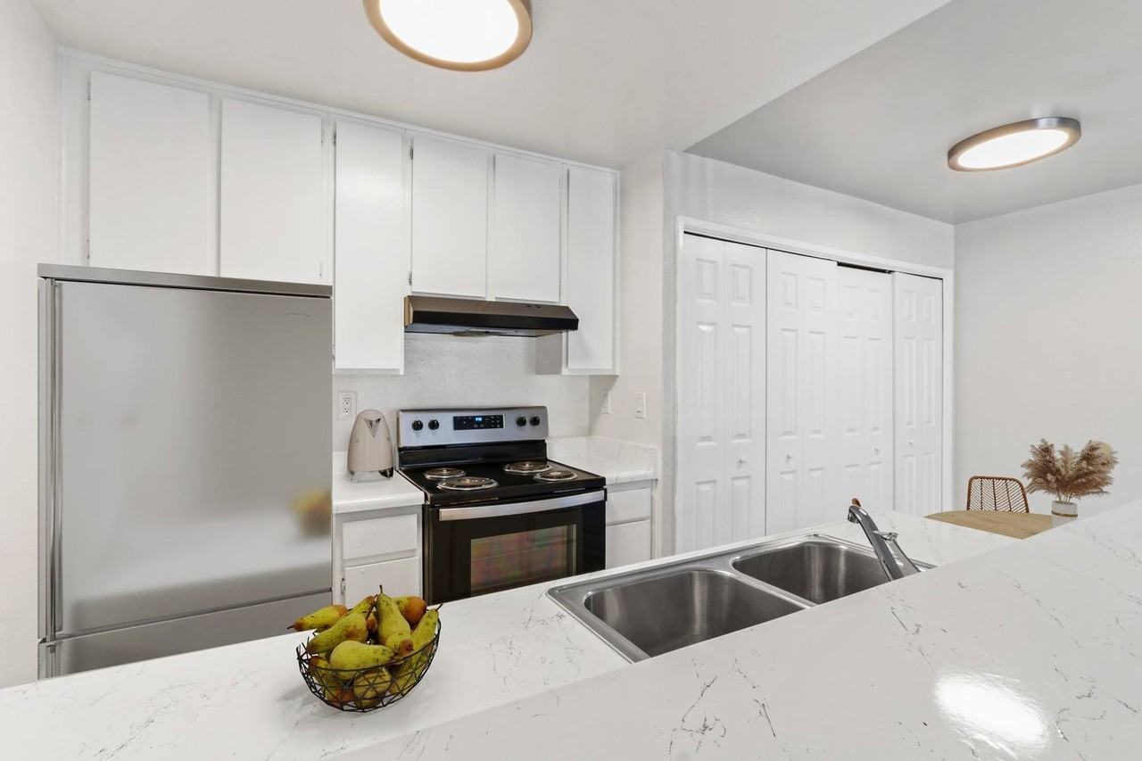 Parkwood Apartments - Photo 2 of 27