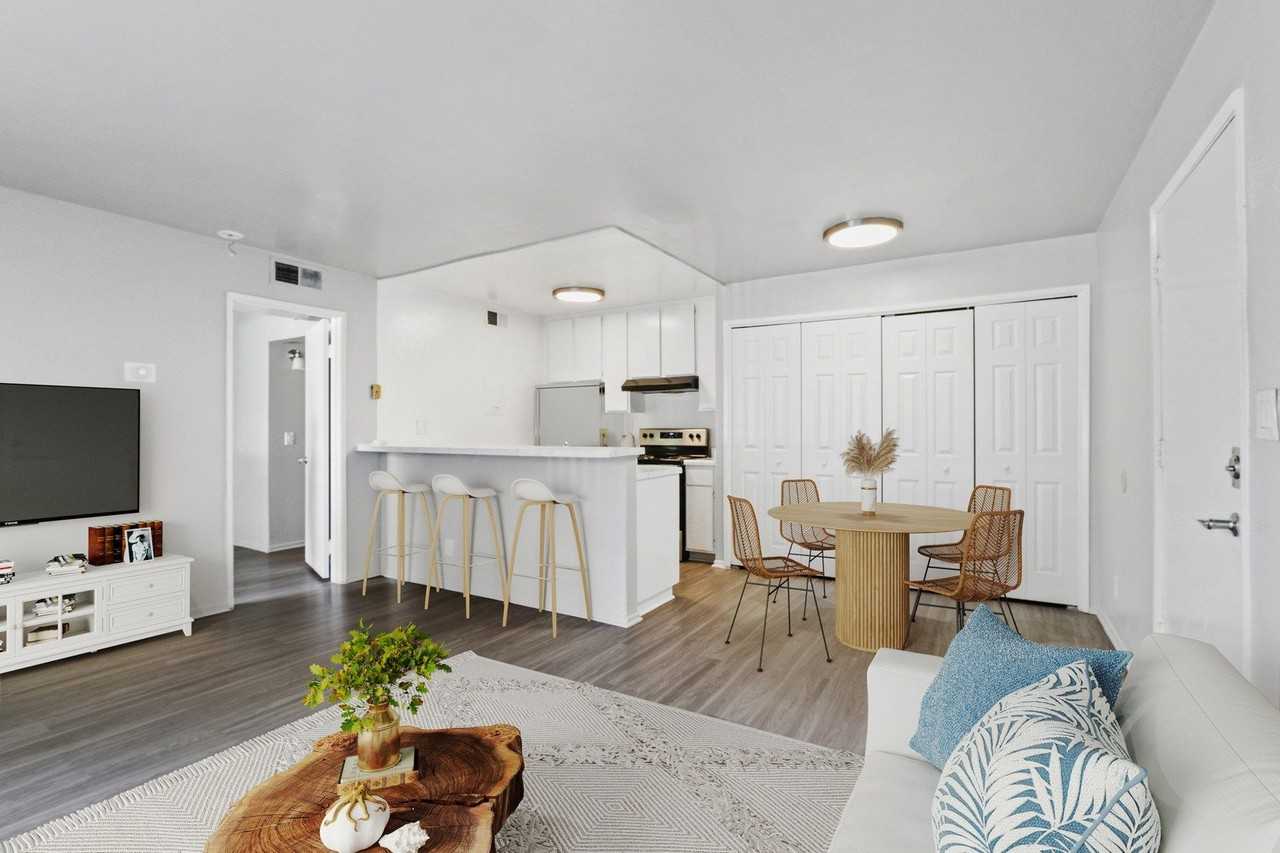 Parkwood Apartments - Photo 6 of 27