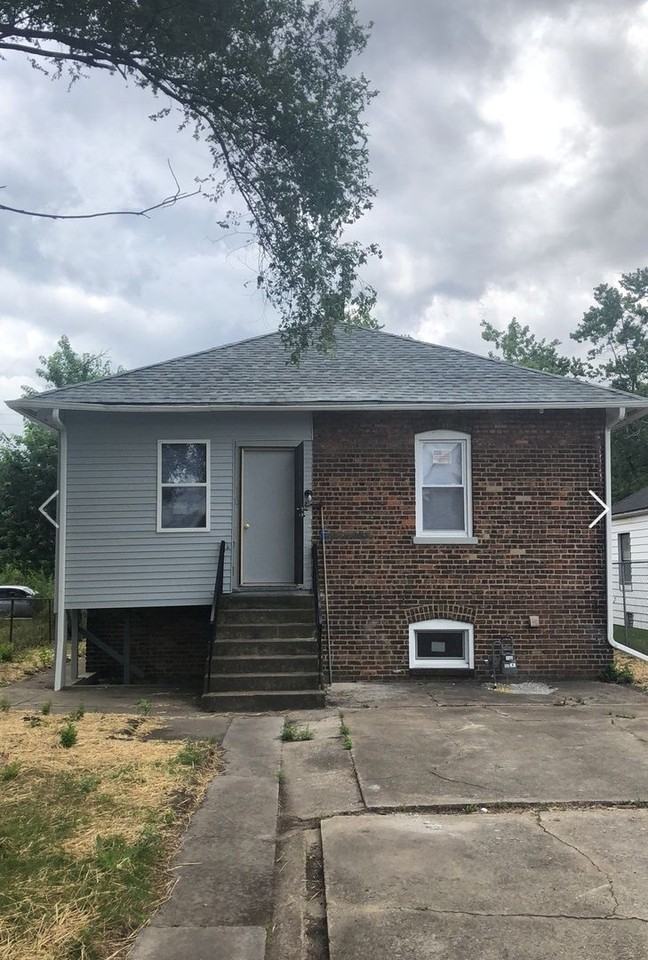 926 W 13th Ave - Photo 2 of 8