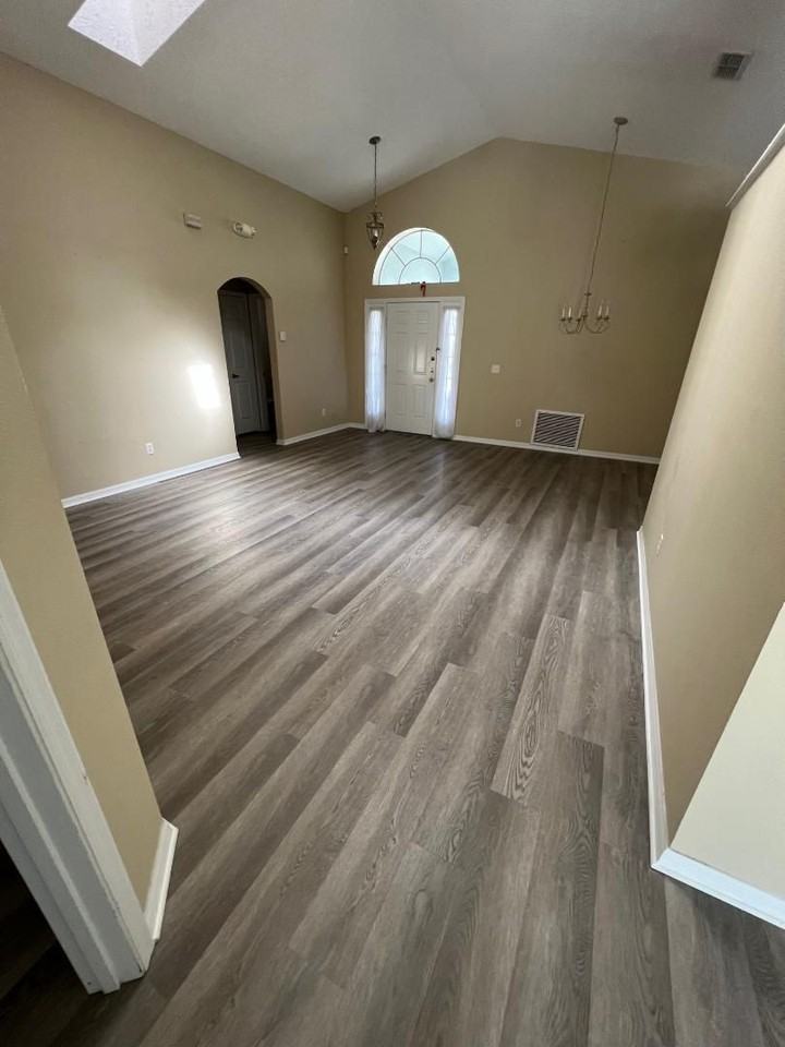 461 Lockbreeze Dr - Photo 3 of 14