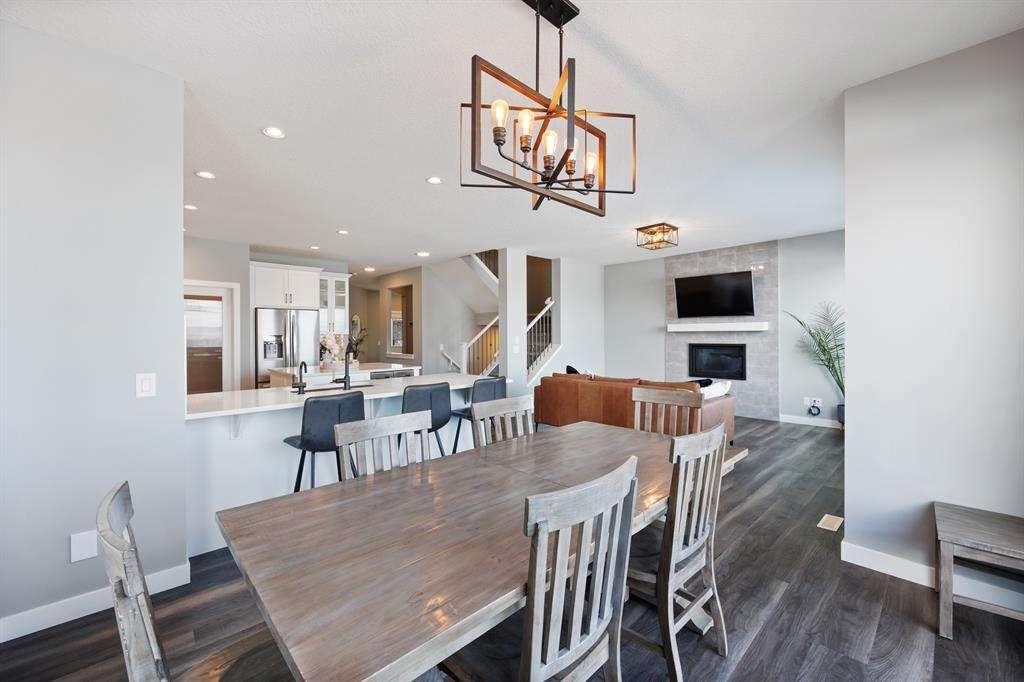 435 Rivercrest Blvd - Photo 3 of 19