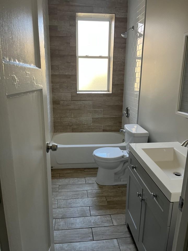 Carpenter - Photo 7 of 10