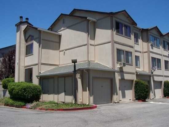 362 Coyote Creek Circle - Photo 3 of 9