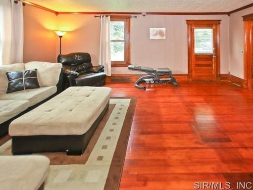 227 W Kell St - Photo 3 of 4