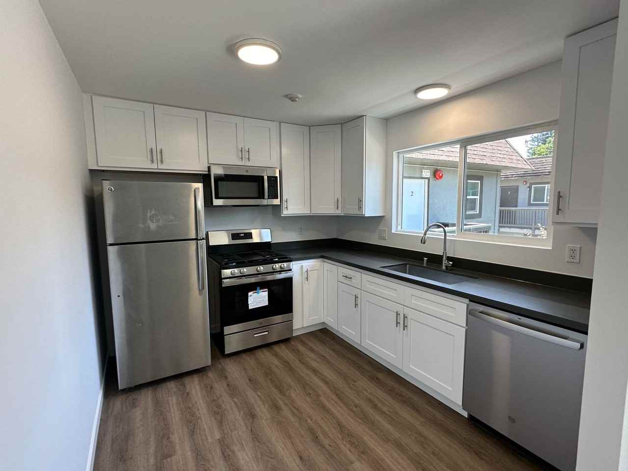 Olof Apartments 8161 Building - Photo 3 of 9