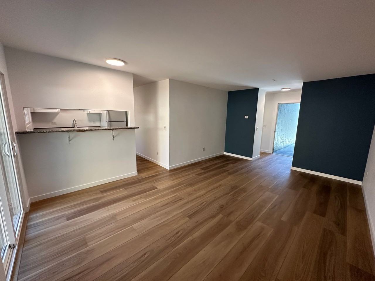 Olof Apartments 8155 Building - Photo 2 of 7