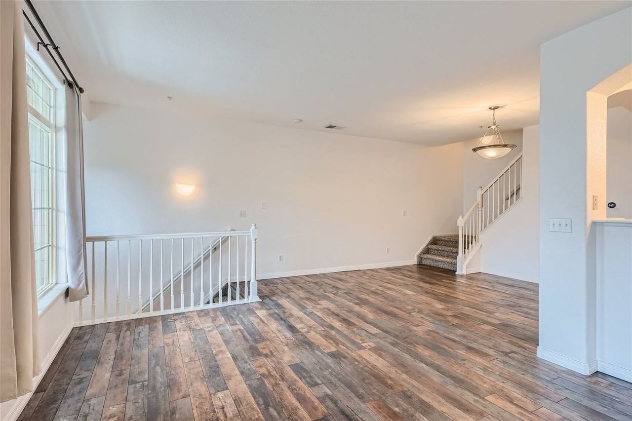 1509 S Florence Ct - Photo 3 of 23