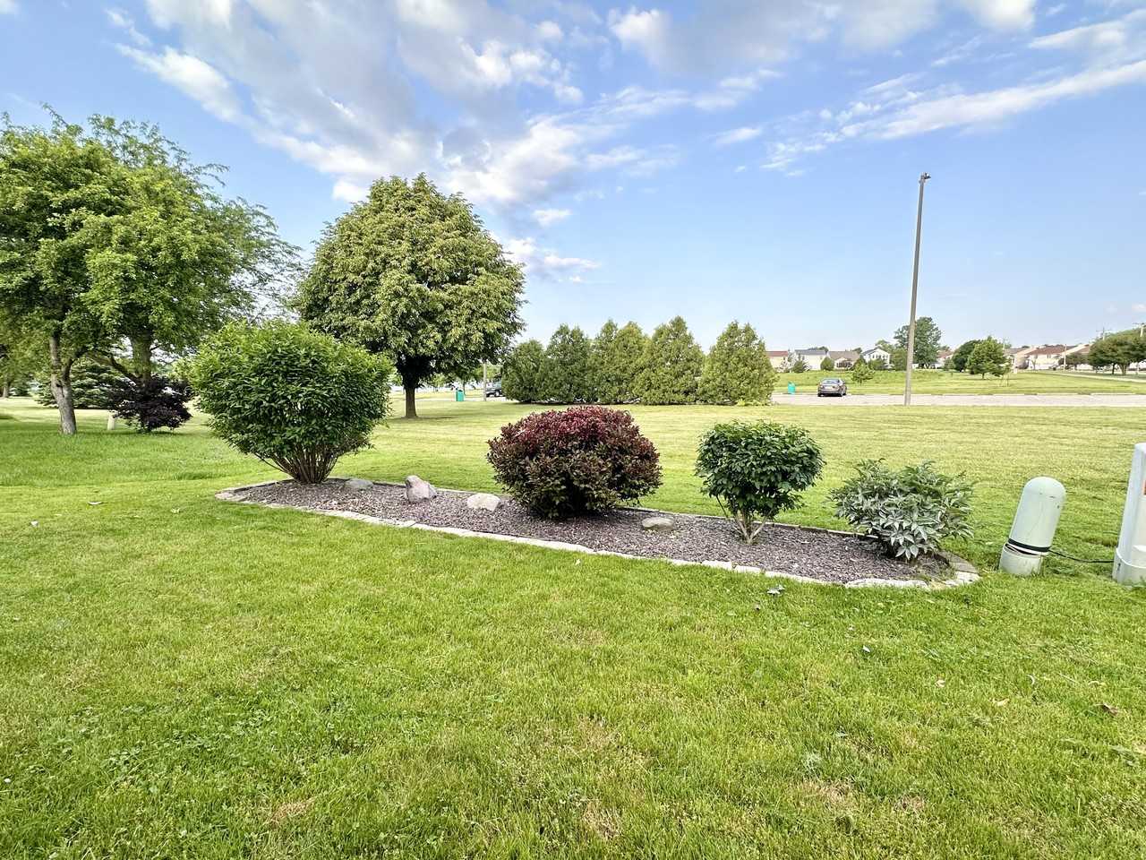 50 Parkshores Dr #NA - Photo 3 of 33