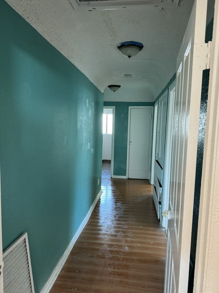 2359 E 119th St #NA - Photo 3 of 14