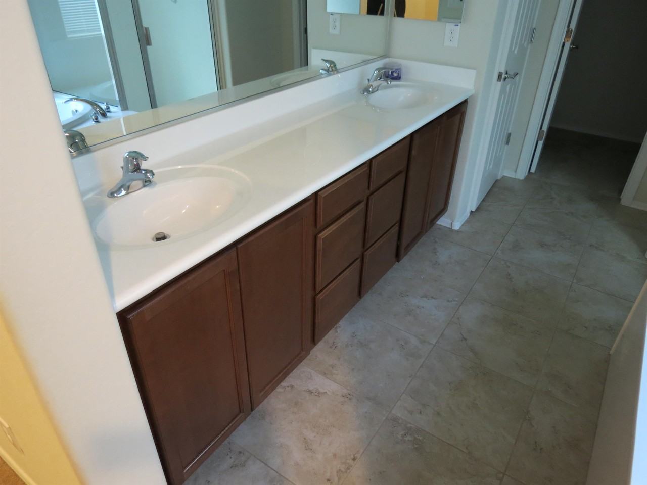 5605 West Montebello Way #1 - Photo 5 of 13