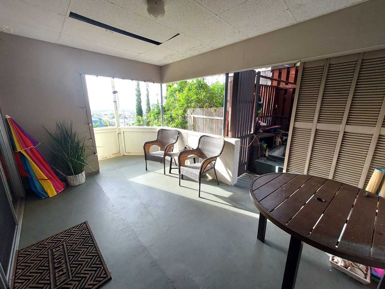 1415 Koko Head Ave - Photo 2 of 26