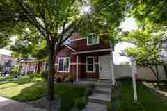 714 Southeast 14th Avenue - Photo 1 of 1