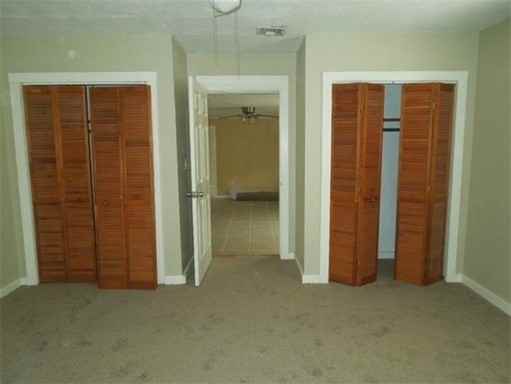 223 E 12th St - Photo 3 of 10