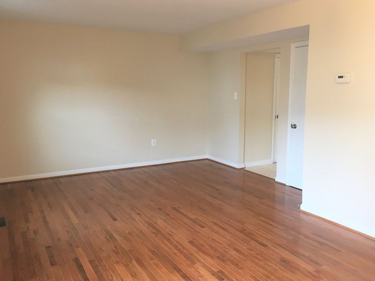 8 Kirkfield Ct - Photo 3 of 24