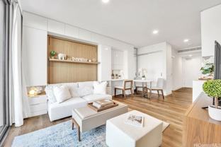 987 Queen St #909 - Photo 1 of 1