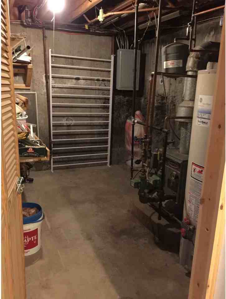 2 Scenic Dr - Photo 2 of 15