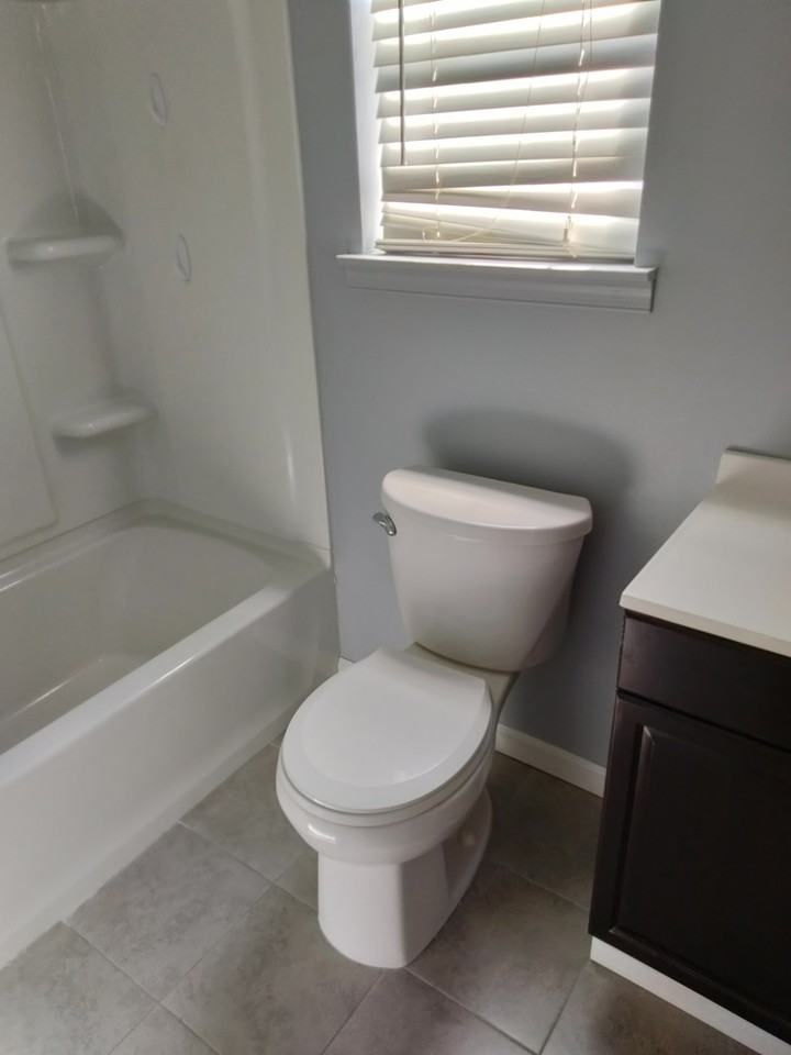 706 N Oaks Blvd #706 - Photo 6 of 9