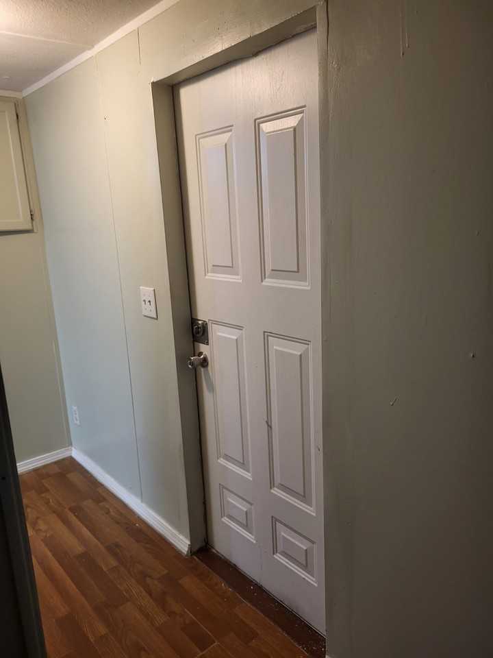 14402 Se 45th Pl #NA - Photo 3 of 13