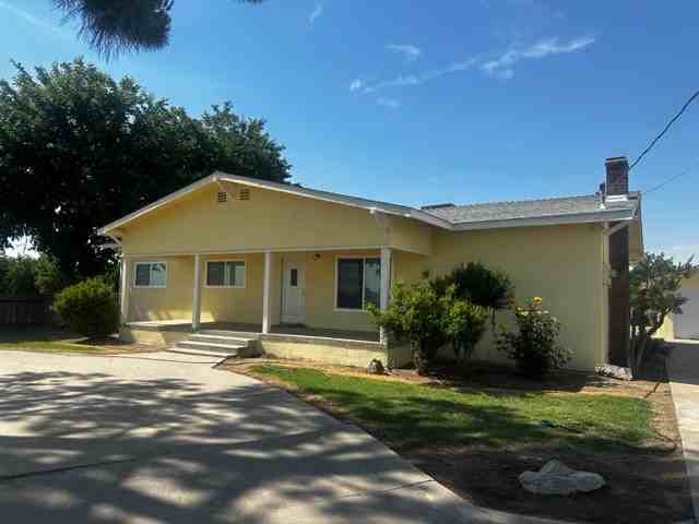 19384 Avenue 136 #NA - Photo 2 of 18