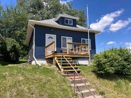 featured image of 142 5th St