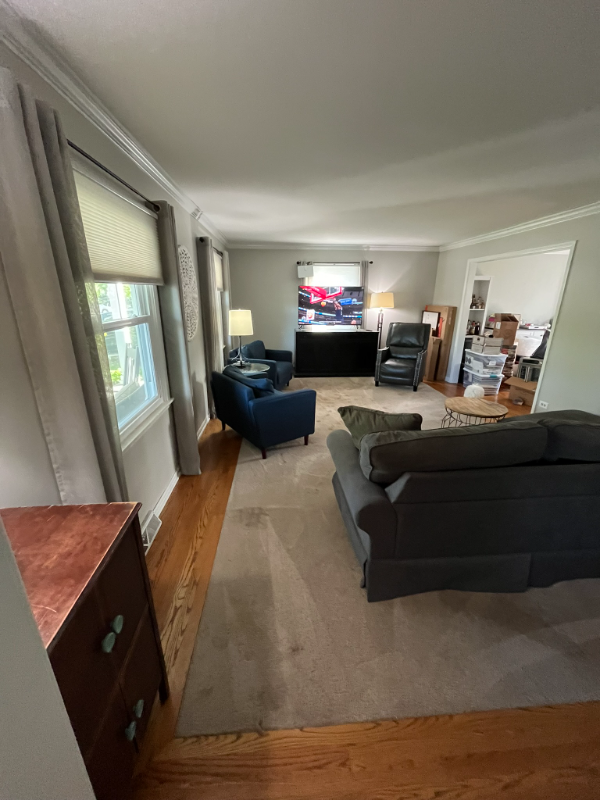 1621 Kenyon Dr - Photo 2 of 15