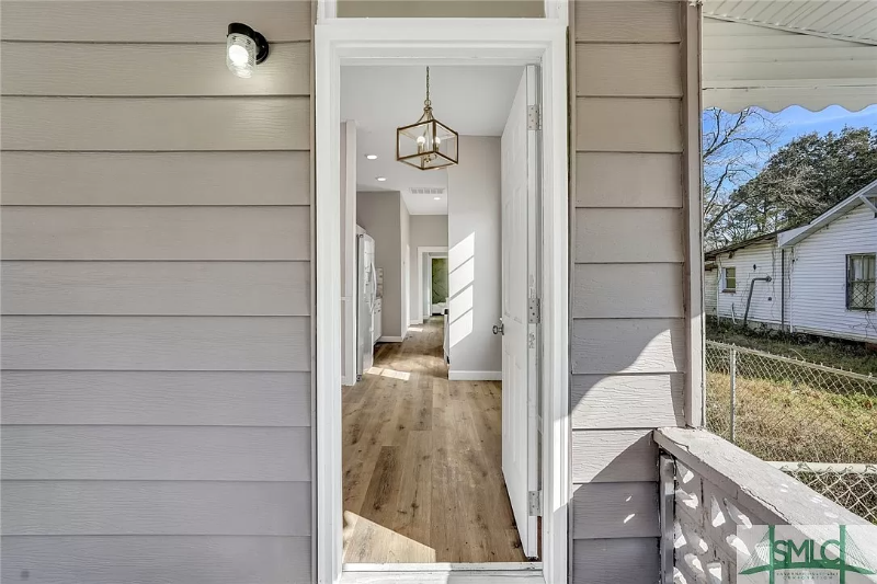 1626 W Gwinnett St - Photo 3 of 14