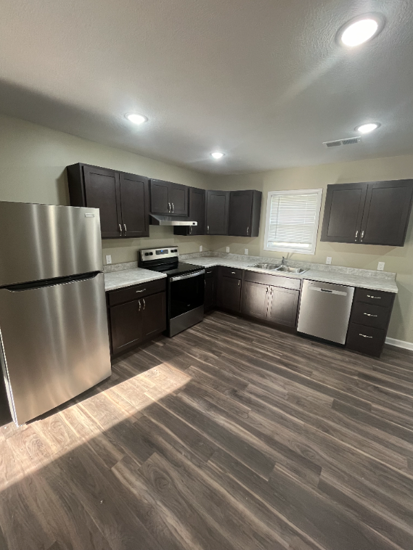 50 Reese St - Photo 3 of 11