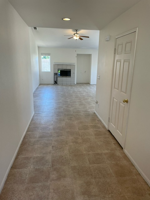 702 La Gracia - Photo 3 of 14