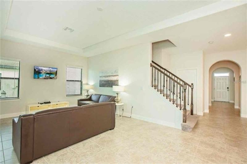 181 Mitchell'S Mnr - Photo 5 of 34