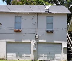 2821 1/2 Columbus Ave - Photo 1 of 1