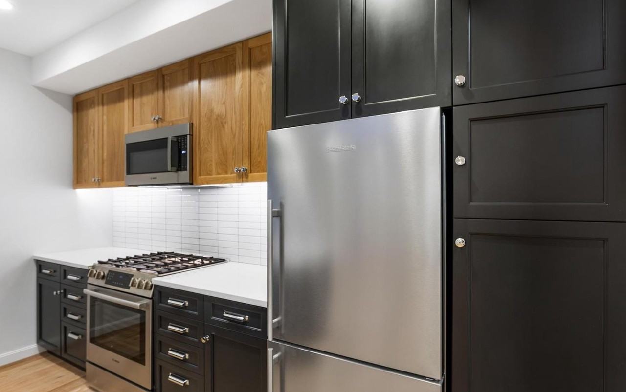 2248 Ontario Rd Nw #2 - Photo 5 of 31