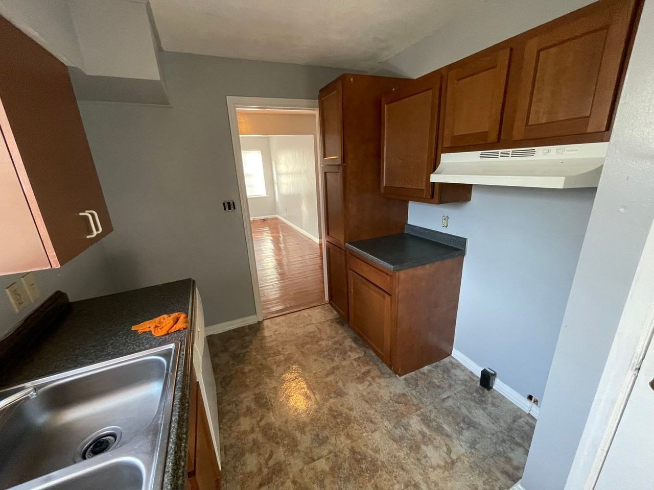 3411 Otterbein Ave - Photo 6 of 22