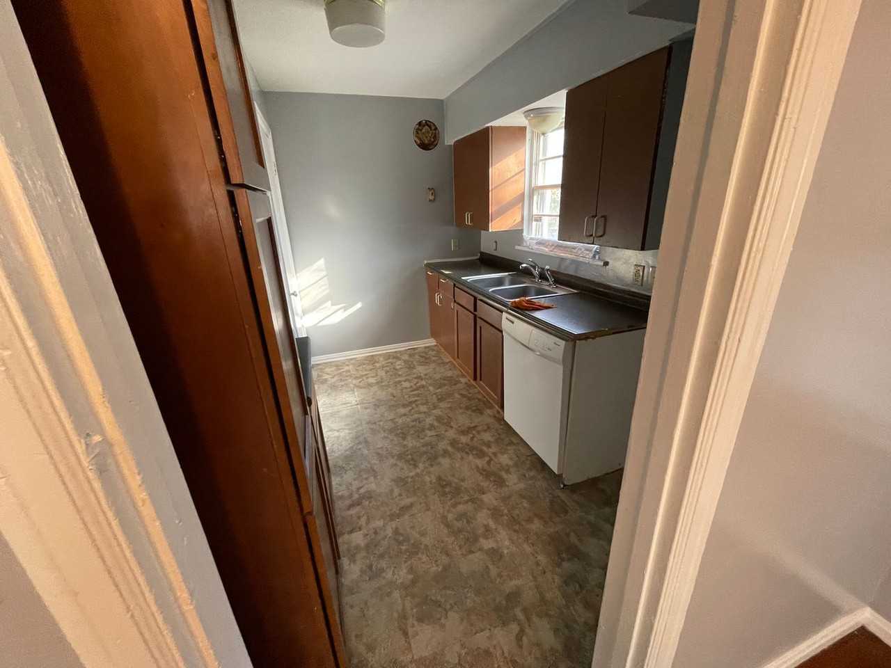 3411 Otterbein Ave - Photo 7 of 22