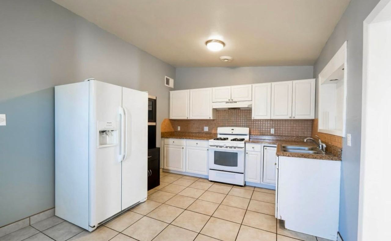 1710 Betty Cir - Photo 5 of 25