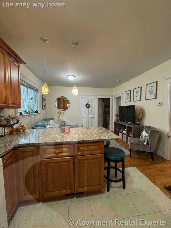 29 Belknap St #1 - Photo 3 of 26