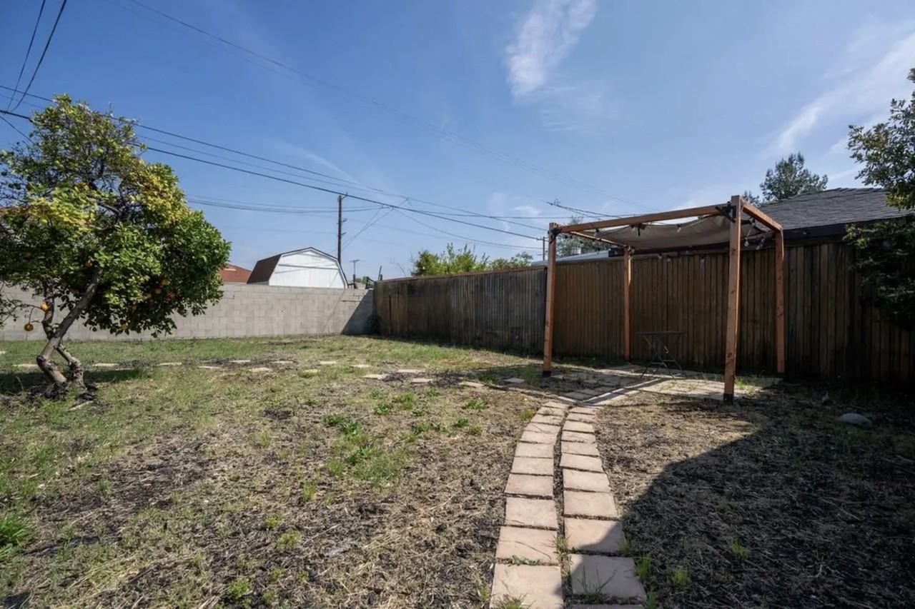 7312 Kraft Ave - Photo 2 of 9
