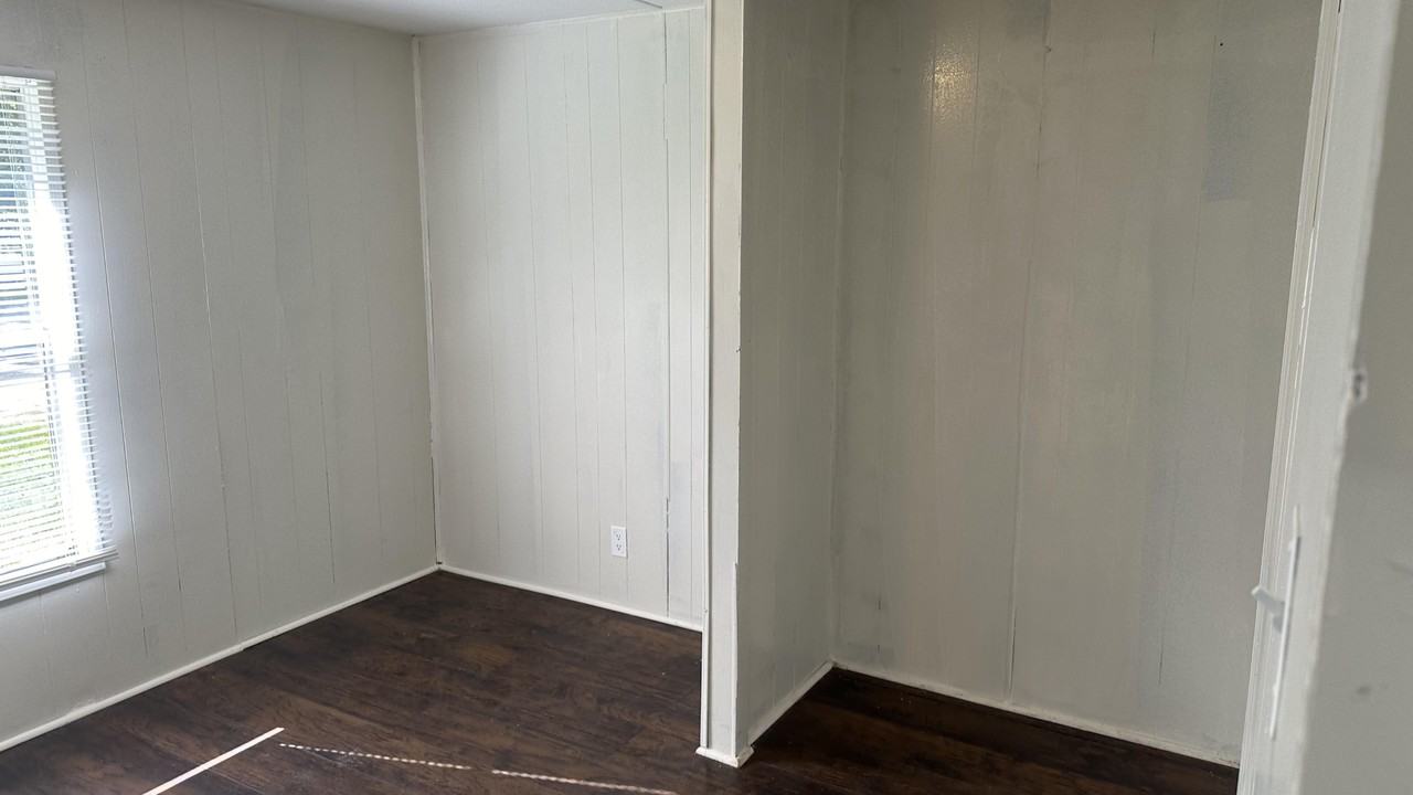 424 Dorley Dr - Photo 6 of 11