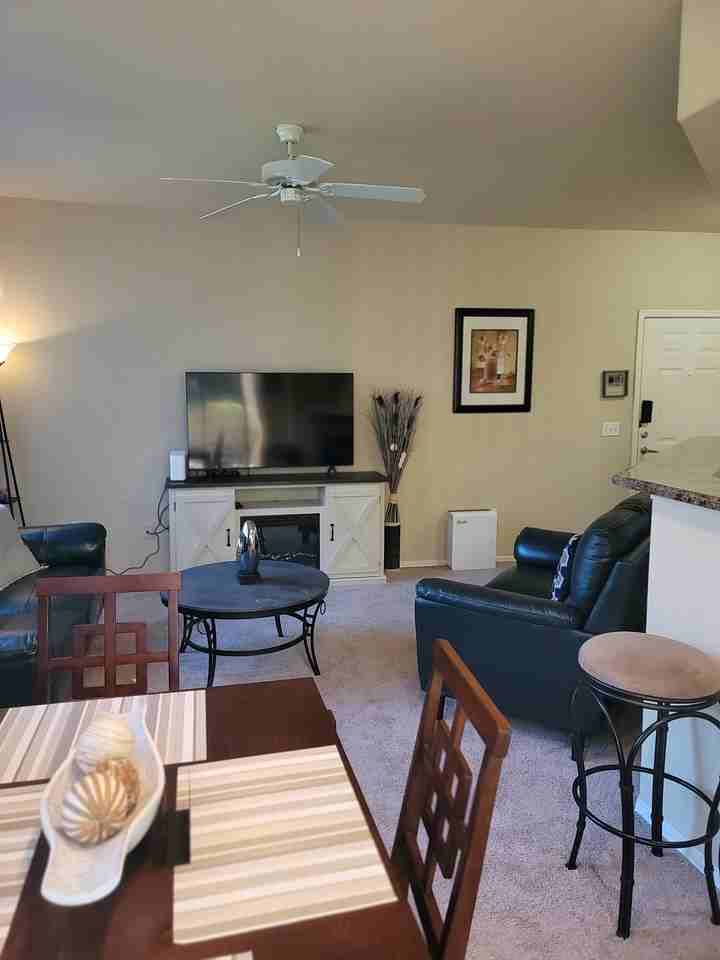 10847 W Olive Ave Apt 1081 #1081 - Photo 6 of 17