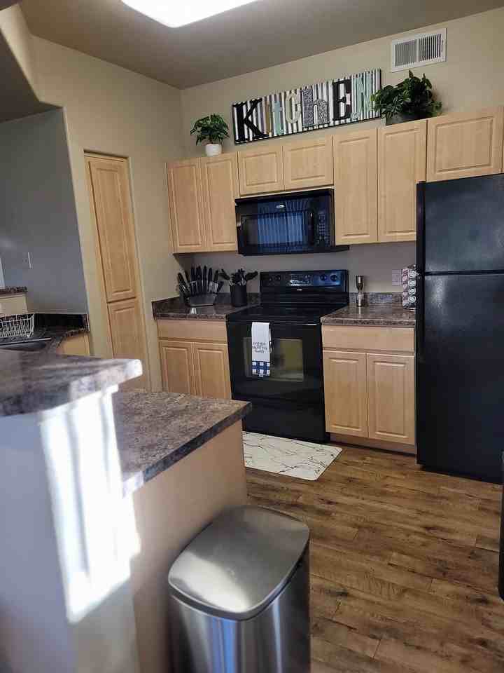 10847 W Olive Ave Apt 1081 #1081 - Photo 7 of 17