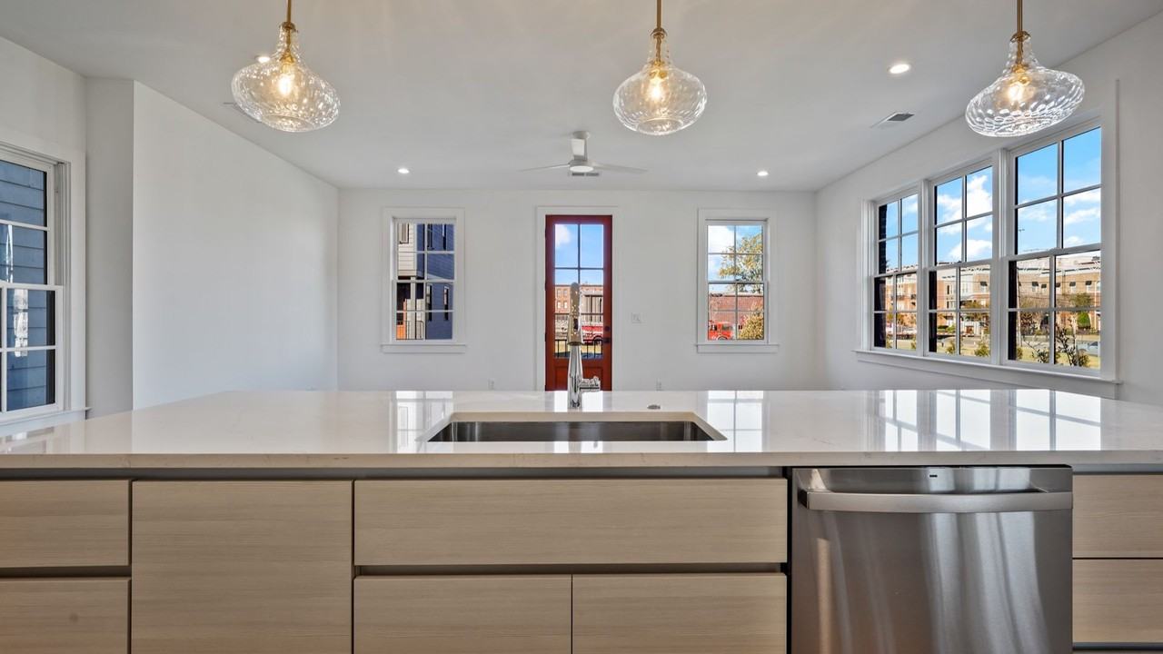714 Meditation Ln - Photo 6 of 27