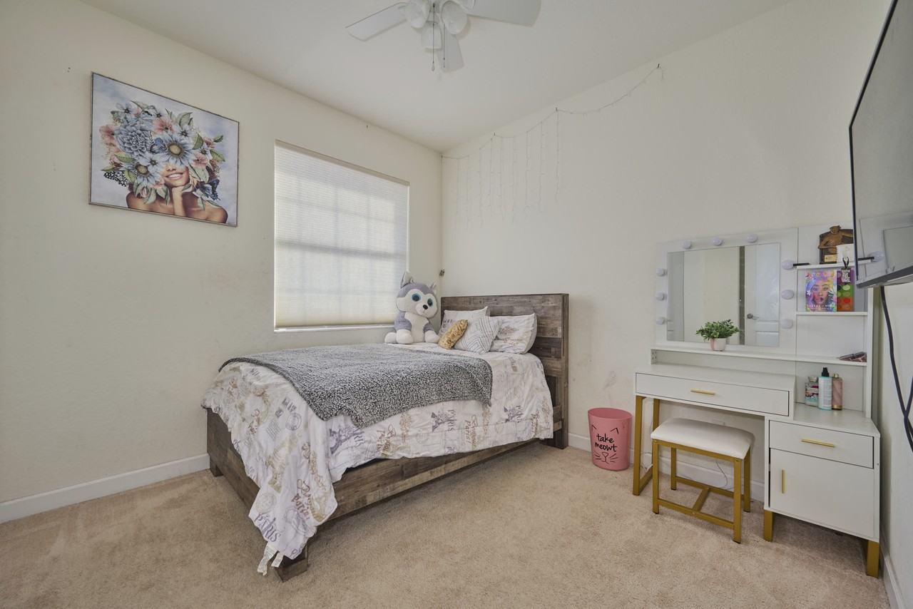 9880 E Villa Cir #1 - Photo 7 of 34